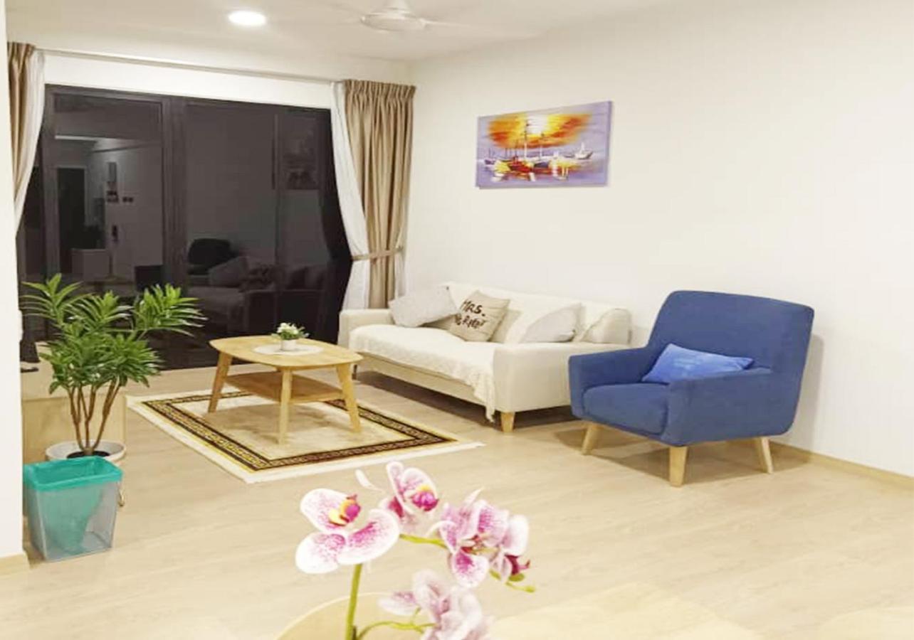 Mutiara Melaka Beach Resort - Islamic Compliance Only Tangga Batu Luaran gambar