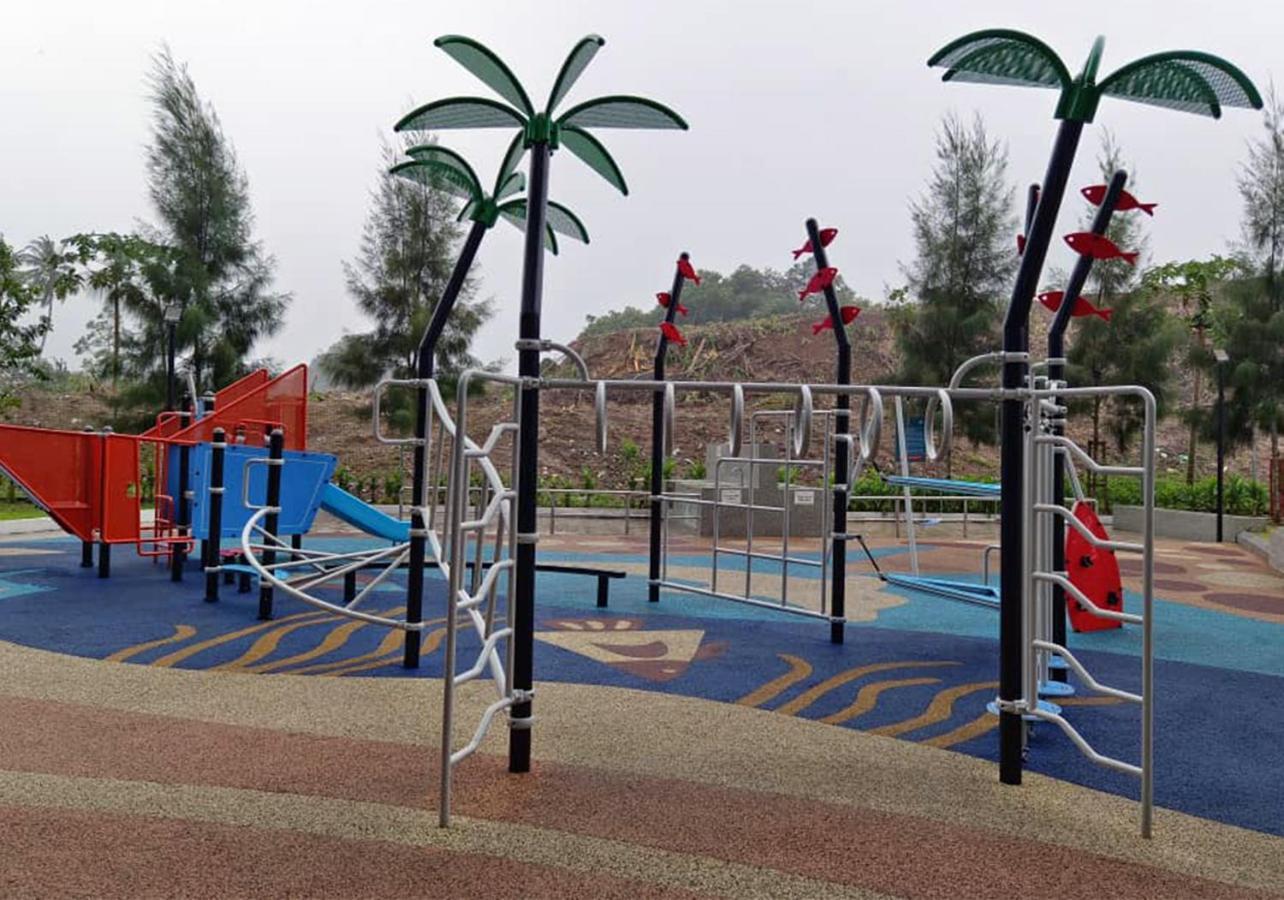 Mutiara Melaka Beach Resort - Islamic Compliance Only Tangga Batu Luaran gambar